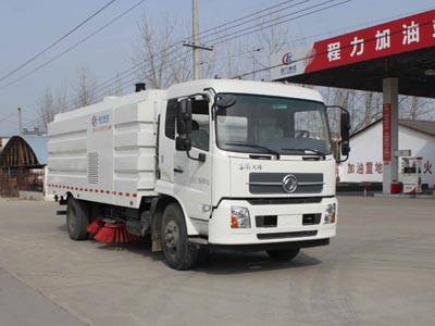 东风底盘扫路车CLW5168TSLD5