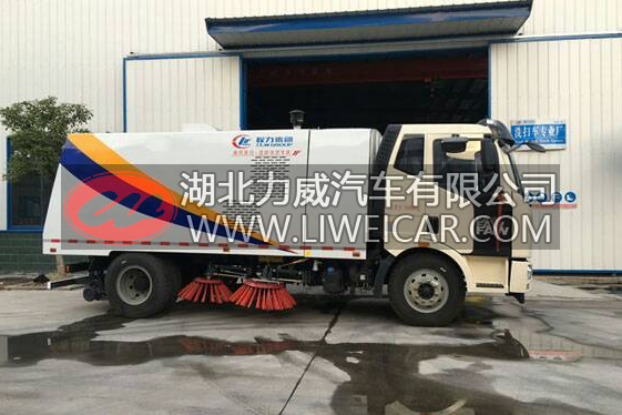 扫路车外型8