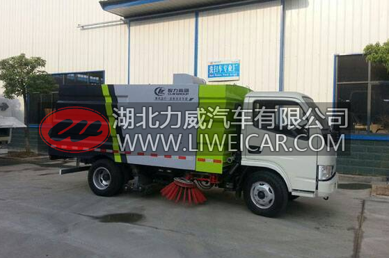 扫路车外型9
