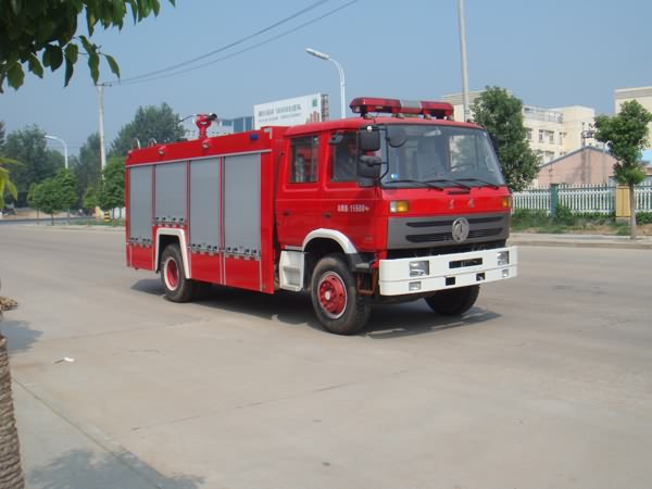 东风6.7方水罐消防车JDF5151GXFSG70/A型