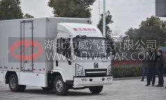 双突破，徐工纯电动物流车实现海内外首销