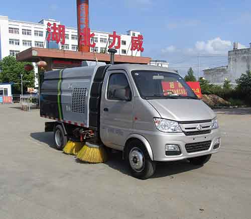 长安2990轴距扫路车HLW5030TSL5SC型