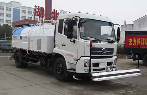 东风清洗车HLW5180GQX5DF型