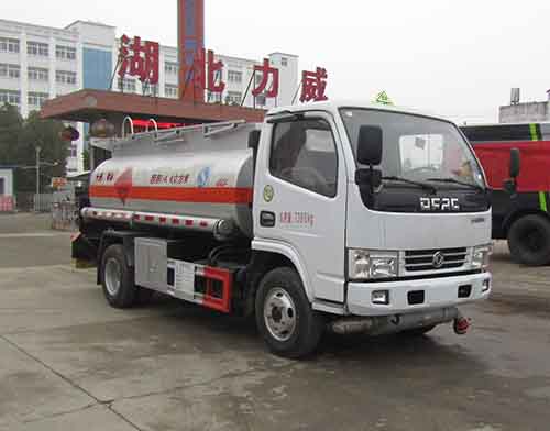 HLW5073GYY5EQ运油车