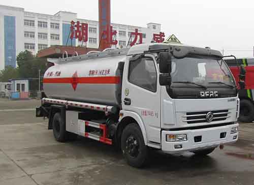 HLW5113GYY5EQ运油车