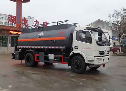 7方东风腐蚀性物品罐式运输车HLW5120GFW5EQ型