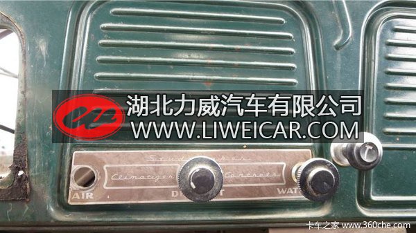 废车场中的宝藏 七十岁的斯蒂庞克卡车