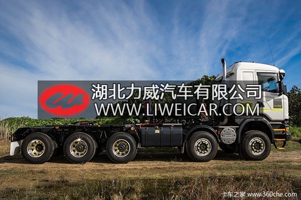 730马力载重220吨 澳洲迎最'大'斯堪尼亚