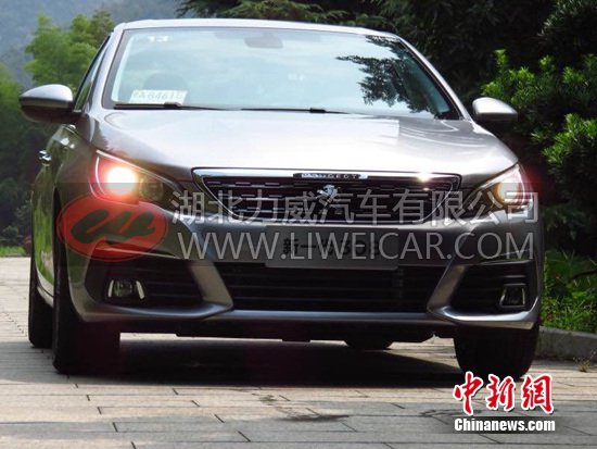 焕然一起全面升级试驾新一代东风标致308