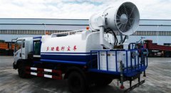 中国重汽绵专公司自主研发的多功能抑尘车成功